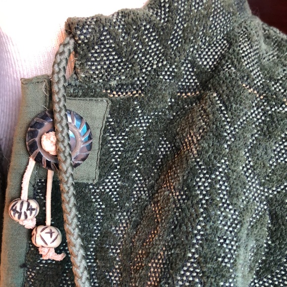 Tapestry Jacket by Flashback PXL green,gold,unique buttons/pockets floral motifs - Picture 7 of 17